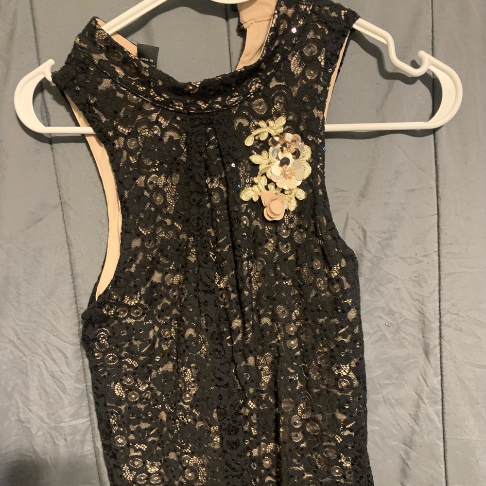 Buckle Top